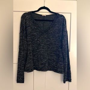 Altrd State sweater, size large